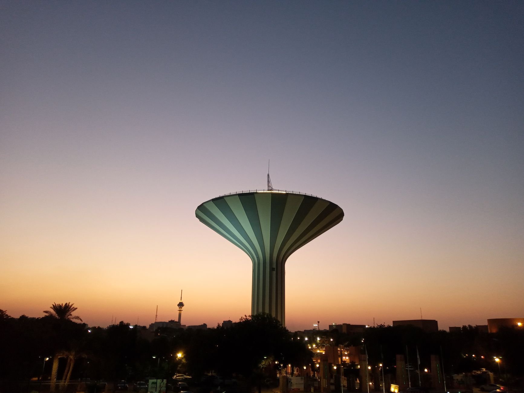 بوليفارد سيتي الرياض: الألعاب والعروض وما يمكن توقّعه