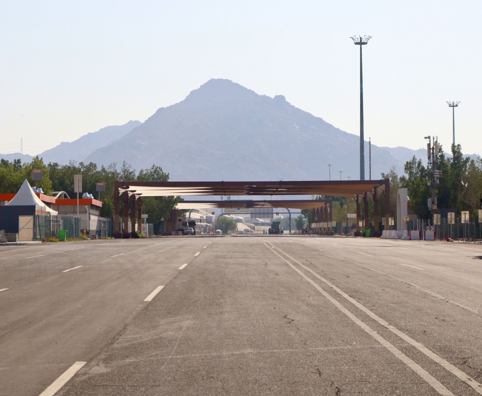 New Road Lanes Open in Makkah to Ease Traffic